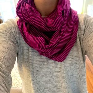 Vinyasa lululemon Scarf